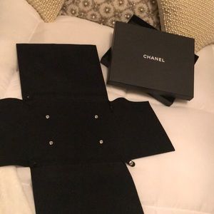 Chanel empty necklace box